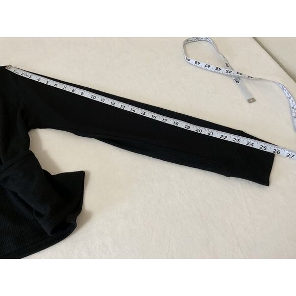 Tommy Hilfiger Sport Women’s Wrap L Black TP2TO134 Lightweight Cover - Picture 9 of 11